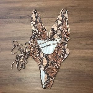 Snakeskin tie wrap one piece bikini